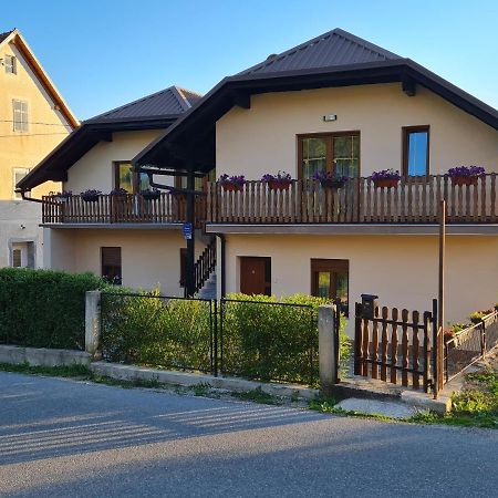 Apartman Nika Otočac 外观 照片