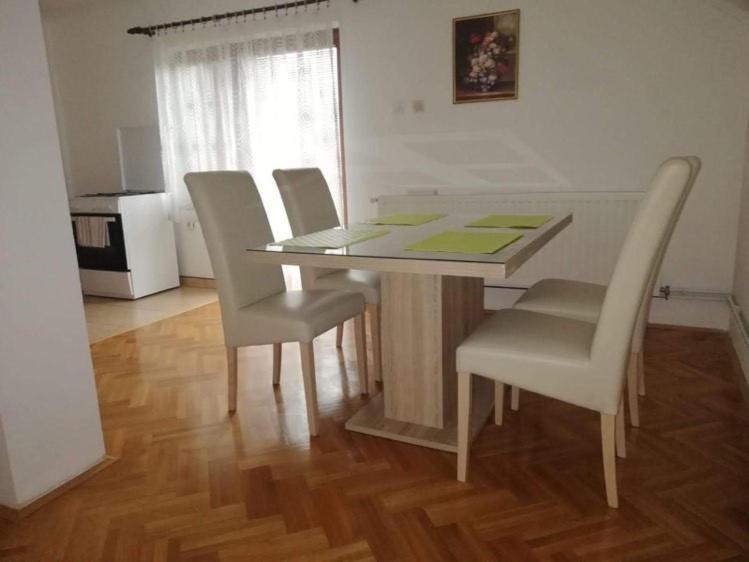 Apartman Nika Otočac 外观 照片